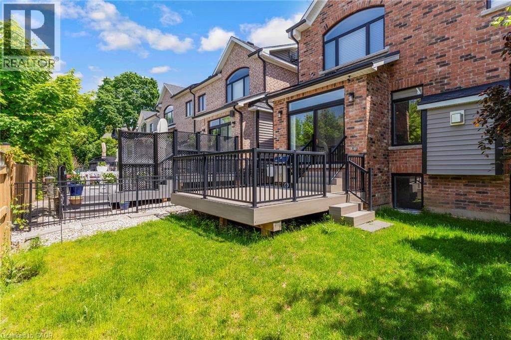 Semi-detached for sale at 12 GEORGE Street, Mary Allen, Waterloo, Ontario, photo 31