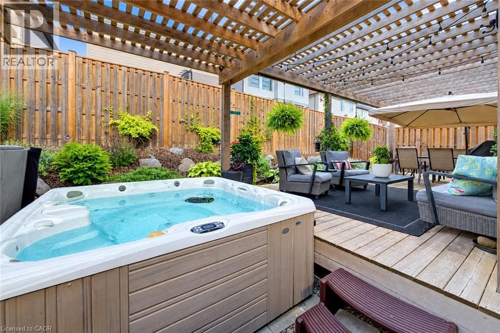Detached for sale at 43 RIVERTRAIL Avenue, Grand River South, Kitchener, Ontario, photo 8