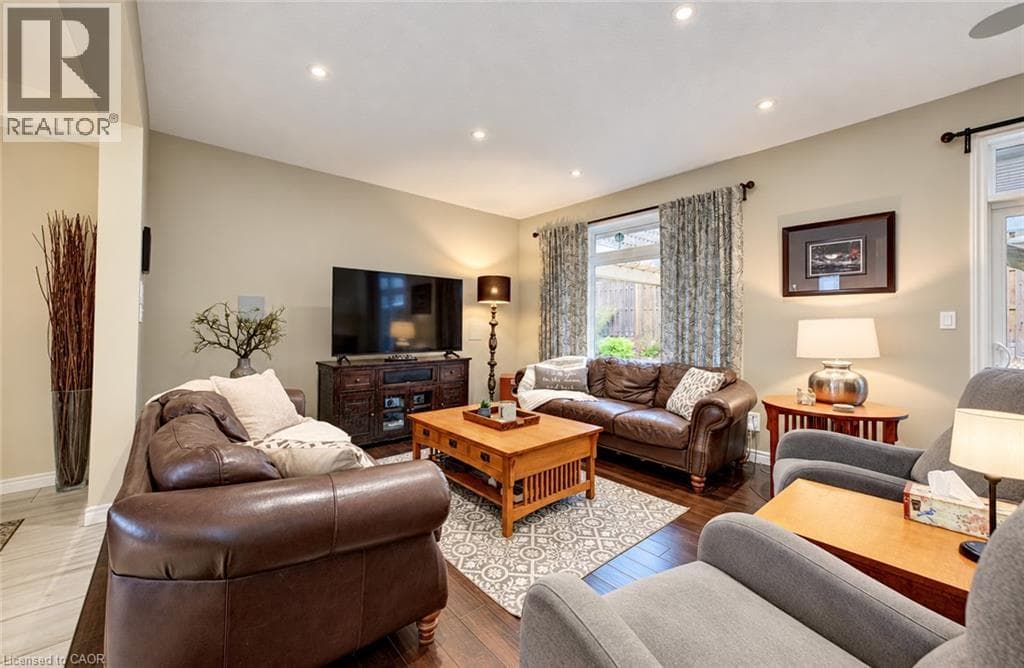 Detached for sale at 43 RIVERTRAIL Avenue, Grand River South, Kitchener, Ontario, photo 18
