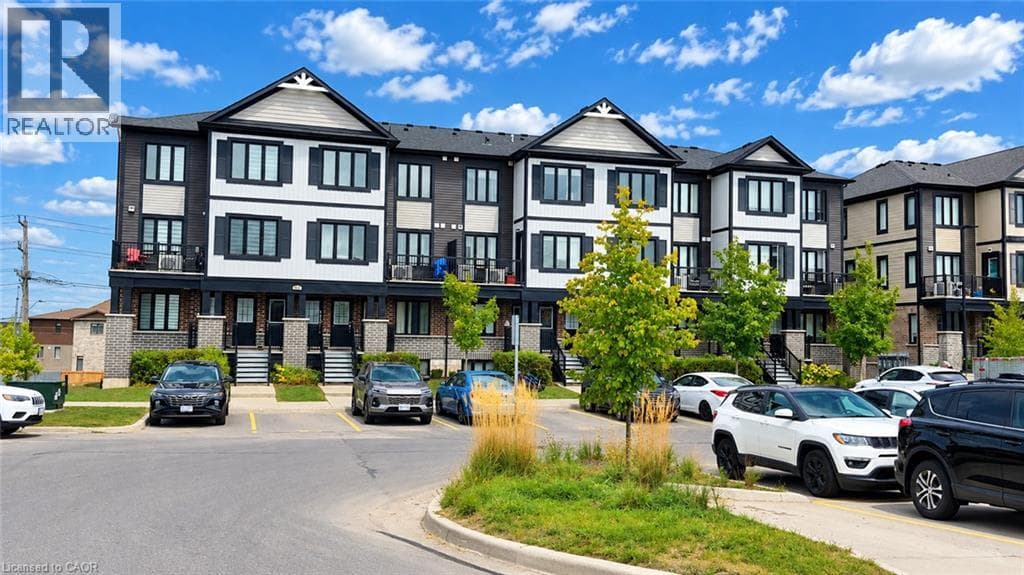 Townhouse for sale at 160 ROCHEFORT Street Unit# C14, Huron Park, Kitchener, Ontario, photo 2