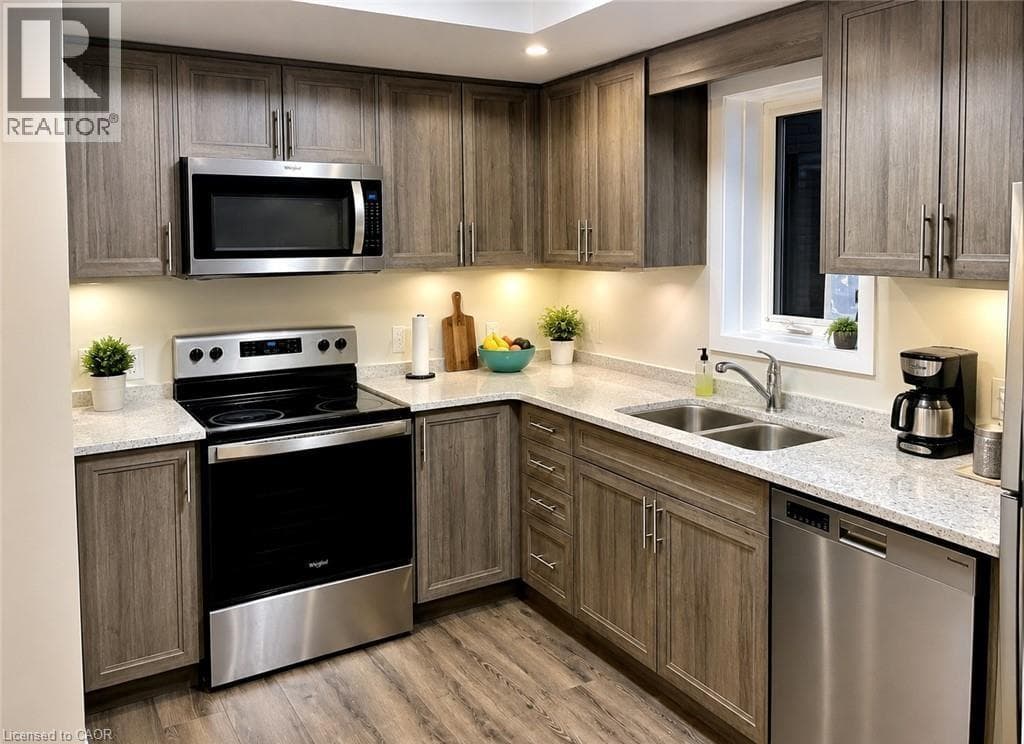 Townhouse for sale at 160 ROCHEFORT Street Unit# C14, Huron Park, Kitchener, Ontario, photo 5