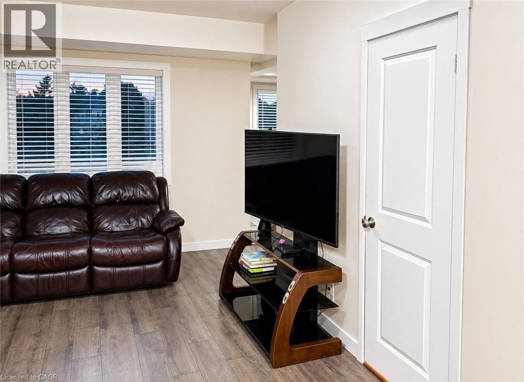 Townhouse for sale at 160 ROCHEFORT Street Unit# C14, Huron Park, Kitchener, Ontario, photo 3