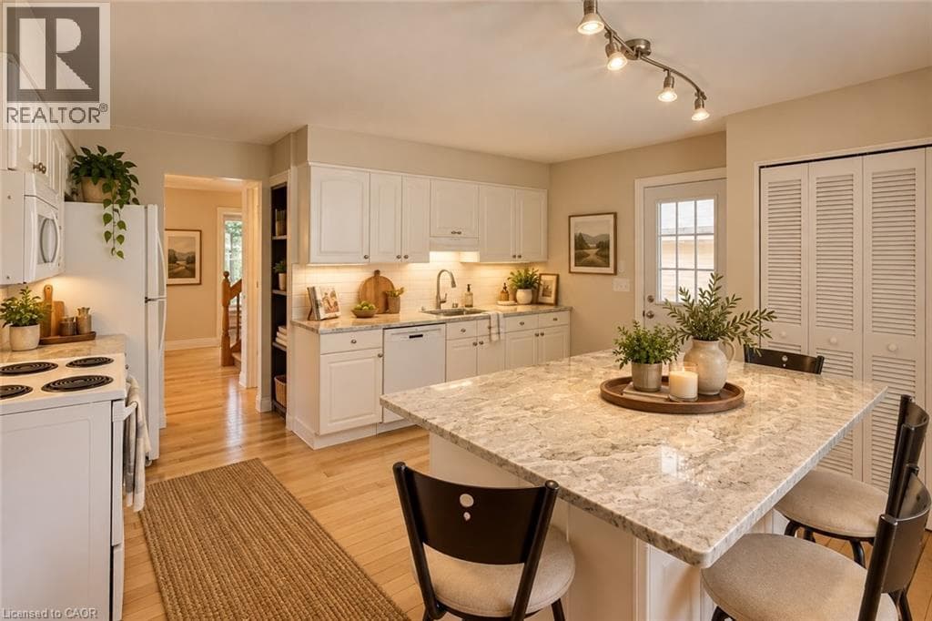 Detached for sale at 24 VALEWOOD Place, Fairfield, Kitchener, Ontario, photo 16