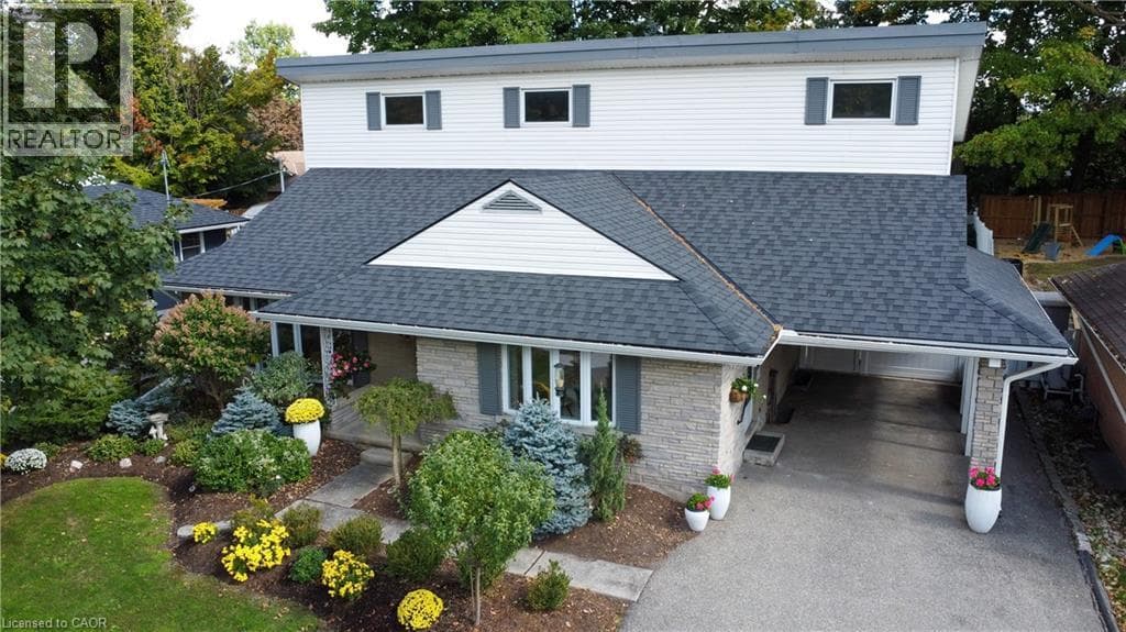 Detached for sale at 24 VALEWOOD Place, Fairfield, Kitchener, Ontario, photo 4
