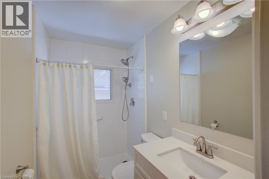 Detached for sale at 24 VALEWOOD Place, Fairfield, Kitchener, Ontario, photo 13