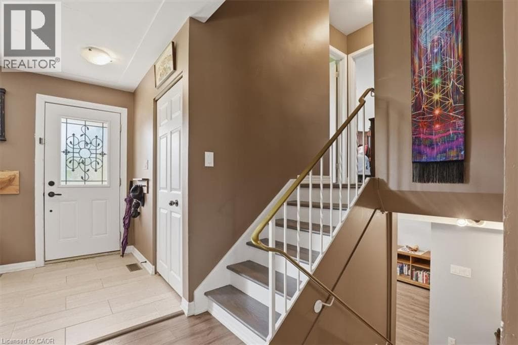 Detached for sale at 149 AVONDALE Road, Hillcrest, Cambridge, Ontario, photo 9