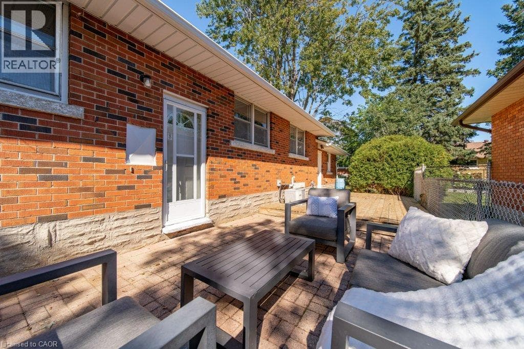 Detached for sale at 18 MAYWOOD Road, Vanier, Kitchener, Ontario, photo 33