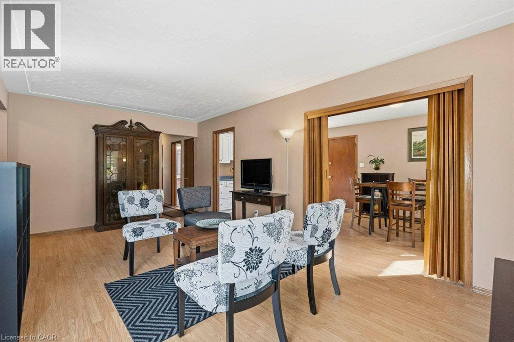 Detached for sale at 88 BOND Street, Fairfield, Kitchener, Ontario, photo 12