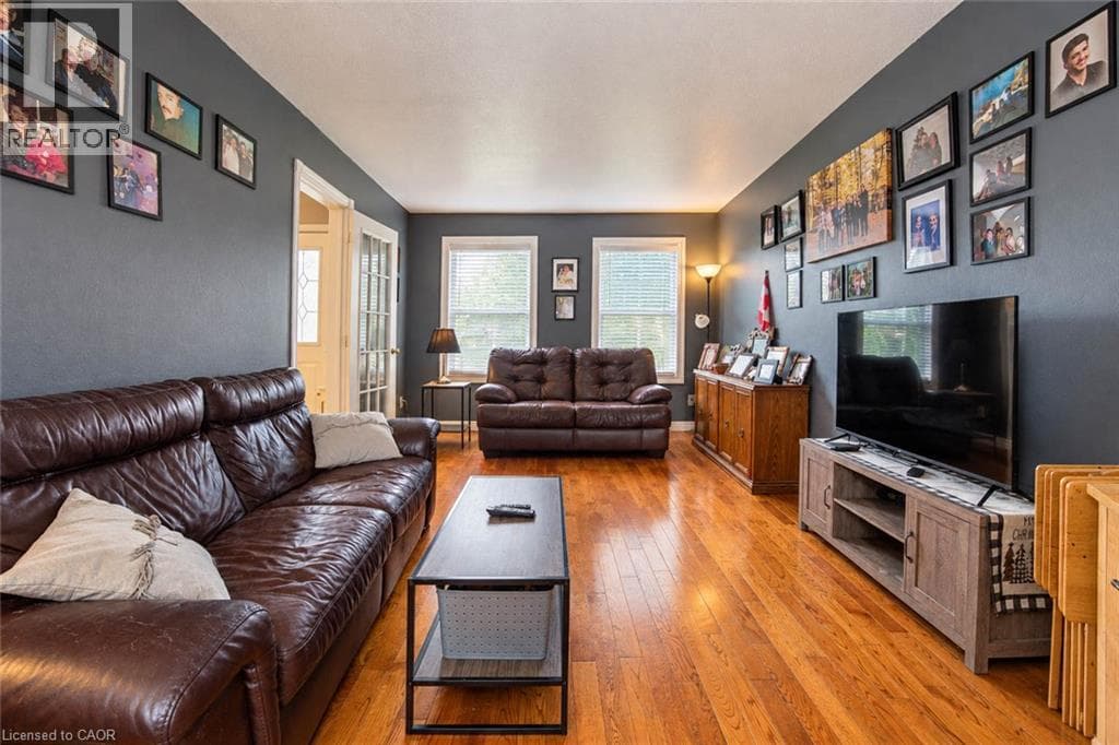 Detached for sale at 46 ROBSON Avenue, Shades Mills, Cambridge, Ontario, photo 14
