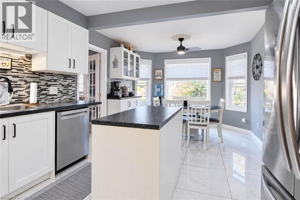 Detached for sale at 46 ROBSON Avenue, Shades Mills, Cambridge, Ontario, photo 19