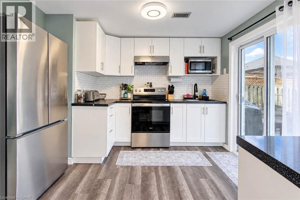 Detached for sale at 46 ROBSON Avenue, Shades Mills, Cambridge, Ontario, photo 41