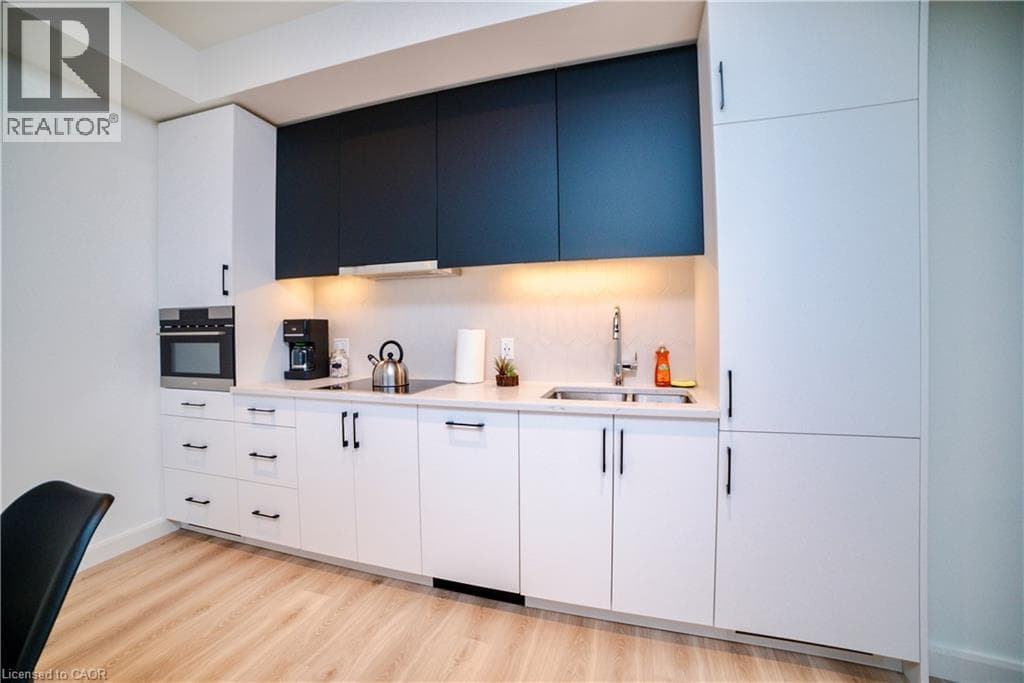 Apartment for sale at 741 KING Street W Unit# 1807, Midtown, Kitchener, Ontario, photo 8