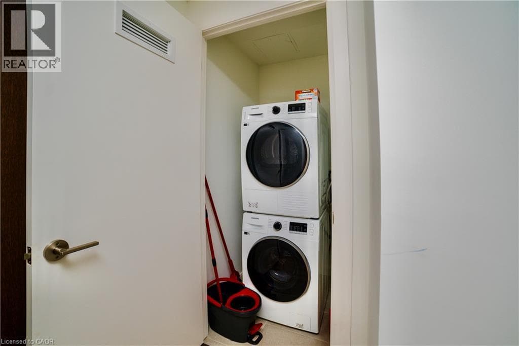 Apartment for sale at 741 KING Street W Unit# 1807, Midtown, Kitchener, Ontario, photo 14