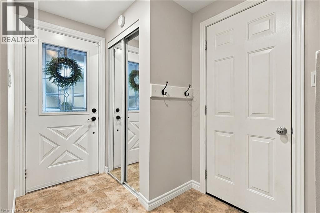 Detached for sale at 11 SANDALWOOD Drive, Southview, Cambridge, Ontario, photo 7