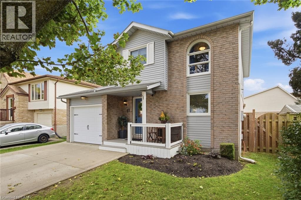 Detached for sale at 11 SANDALWOOD Drive, Southview, Cambridge, Ontario, photo 4