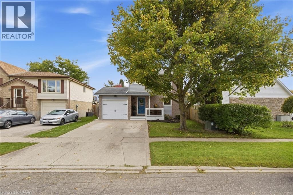Detached for sale at 11 SANDALWOOD Drive, Southview, Cambridge, Ontario, photo 6