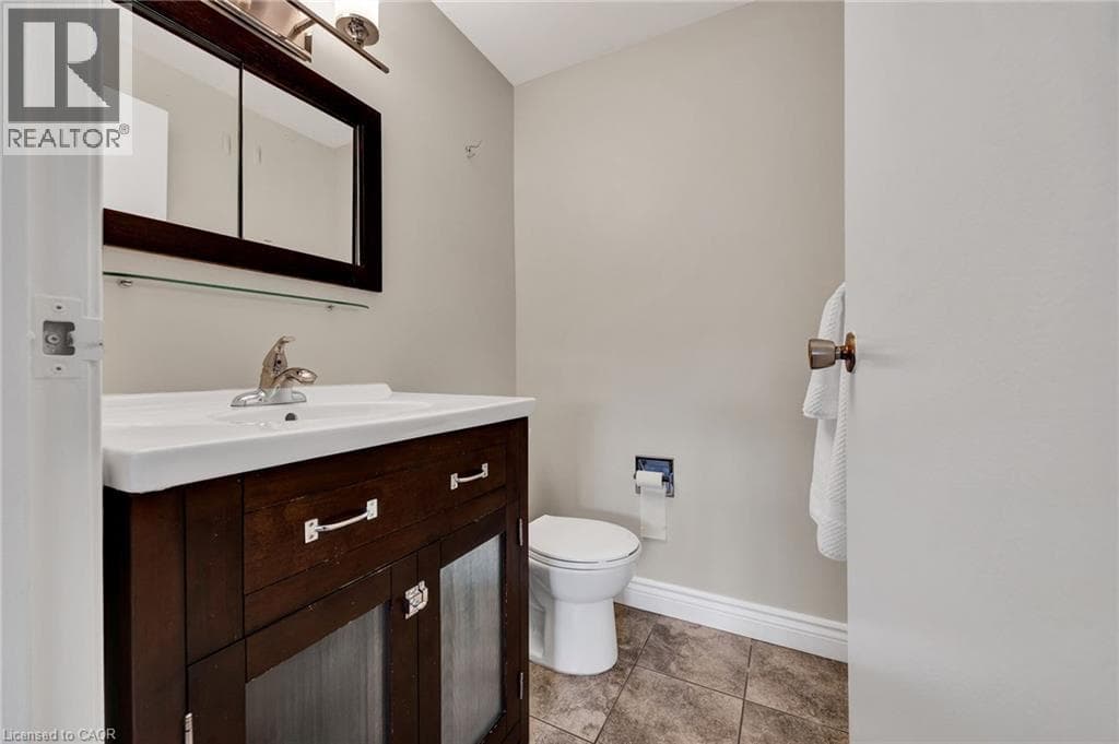 Detached for sale at 42 BLACKWELL Drive, Forest Heights, Kitchener, Ontario, photo 15