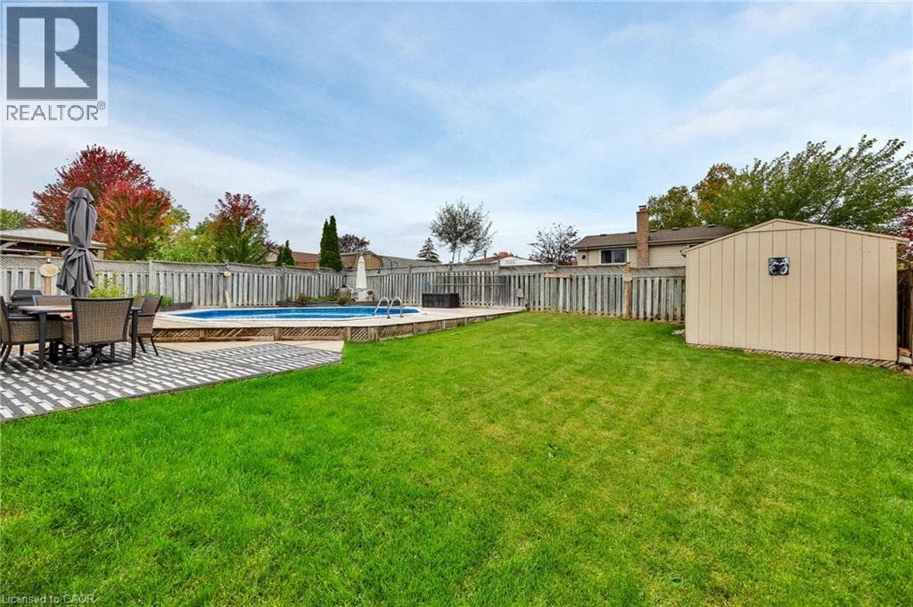 Detached for sale at 42 BLACKWELL Drive, Forest Heights, Kitchener, Ontario, photo 3