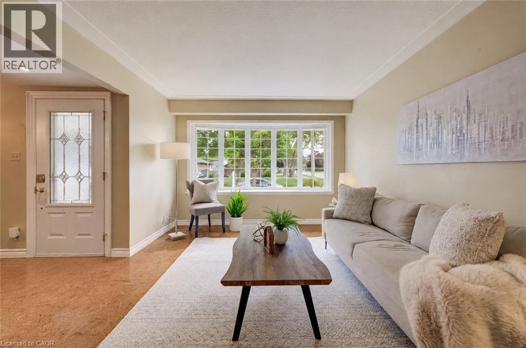 Detached for sale at 54 FAIRLAWN Road, Vanier, Kitchener, Ontario, photo 5
