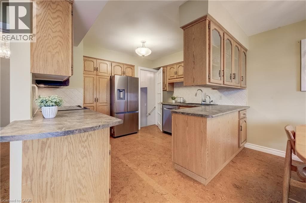 Detached for sale at 54 FAIRLAWN Road, Vanier, Kitchener, Ontario, photo 12