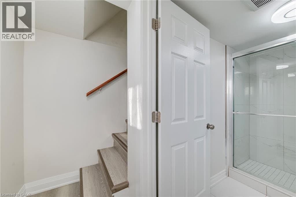 Detached for sale at 46 TRAYNOR Avenue, Vanier, Kitchener, Ontario, photo 22