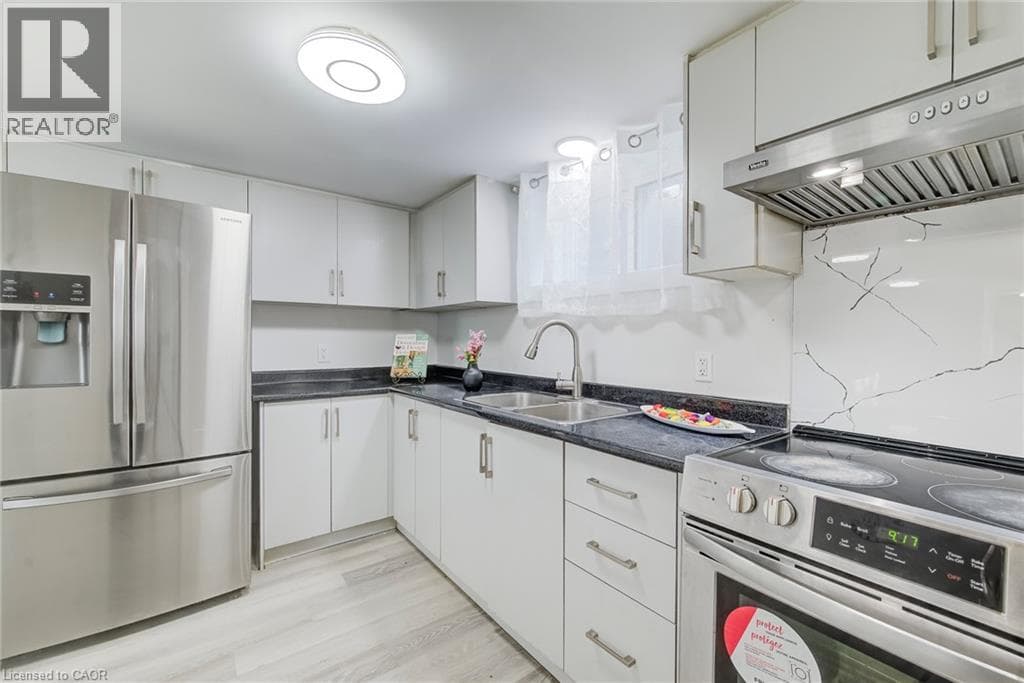 Detached for sale at 46 TRAYNOR Avenue, Vanier, Kitchener, Ontario, photo 28