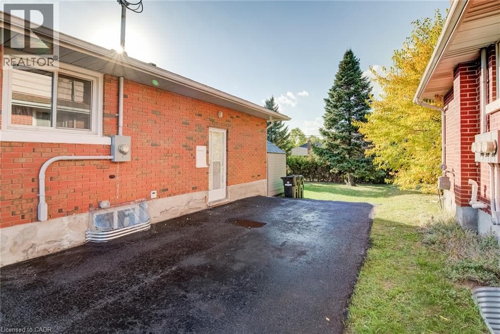 Detached for sale at 46 TRAYNOR Avenue, Vanier, Kitchener, Ontario, photo 39