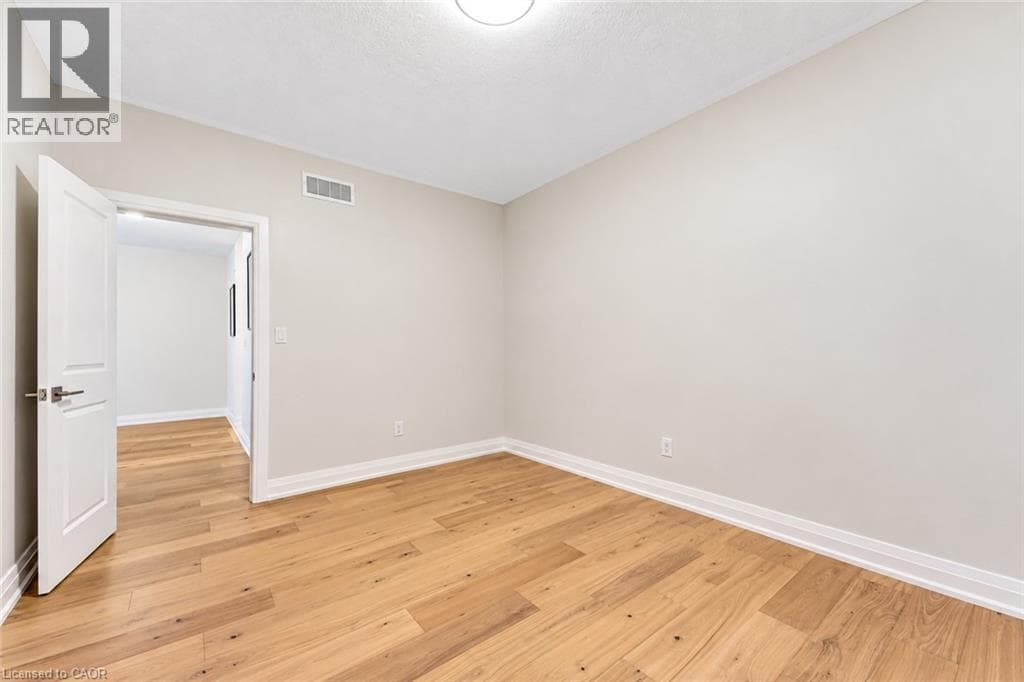 Detached for sale at 31 JACOB DETWEILLER Drive, Doon South, Kitchener, Ontario, photo 14