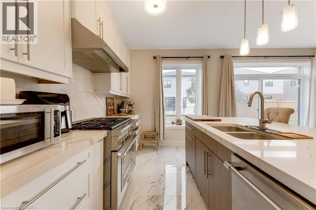 Detached for sale at 31 JACOB DETWEILLER Drive, Doon South, Kitchener, Ontario, photo 12