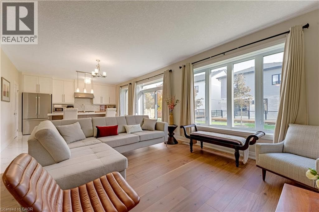 Detached for sale at 31 JACOB DETWEILLER Drive, Doon South, Kitchener, Ontario, photo 6