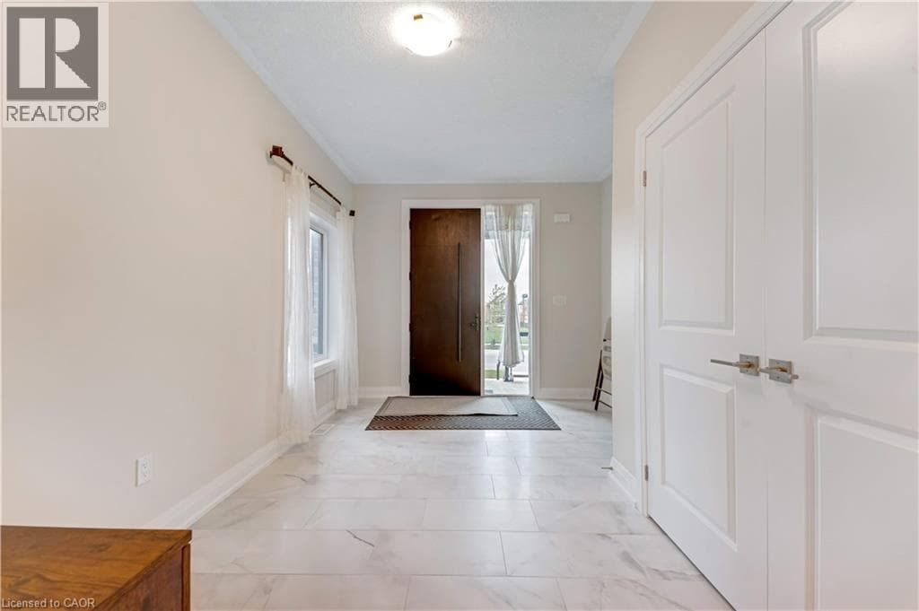 Detached for sale at 31 JACOB DETWEILLER Drive, Doon South, Kitchener, Ontario, photo 5