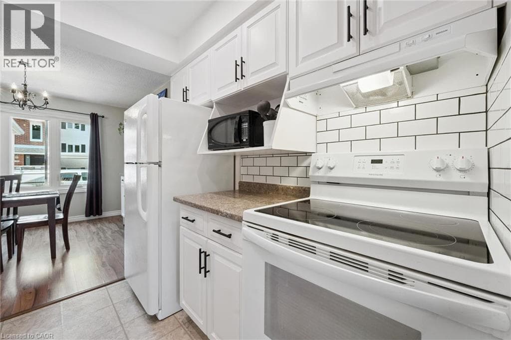 Townhouse for sale at 431 KEATS Way Unit# 3, Erb West, Waterloo, Ontario, photo 13