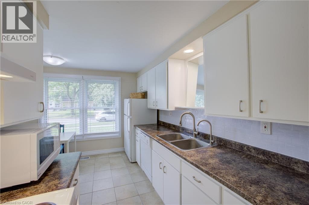 Semi-detached for sale at 426A DUNVEGAN Drive, University Downs, Waterloo, Ontario, photo 14