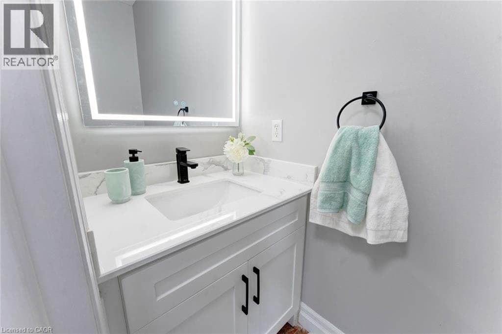 Detached for sale at 133 STEEPLERIDGE Street, Doon South, Kitchener, Ontario, photo 10