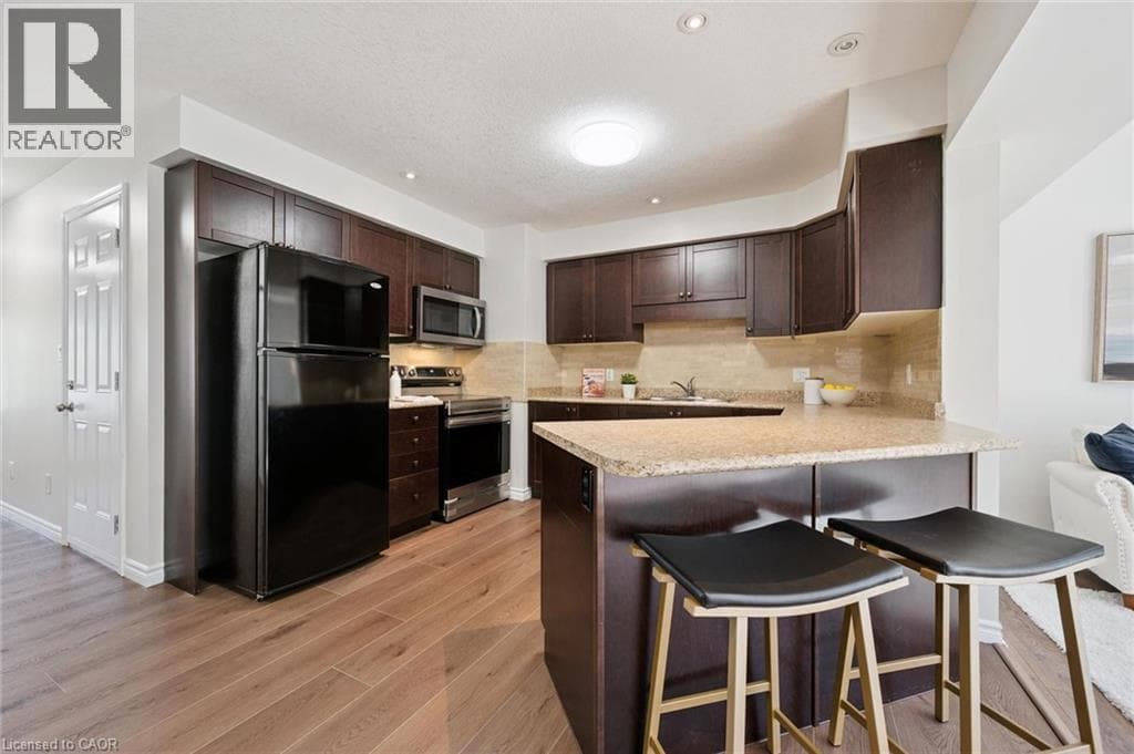 Townhouse for sale at 555 CHABLIS Drive Unit# 24, Clair Hills, Waterloo, Ontario, photo 10