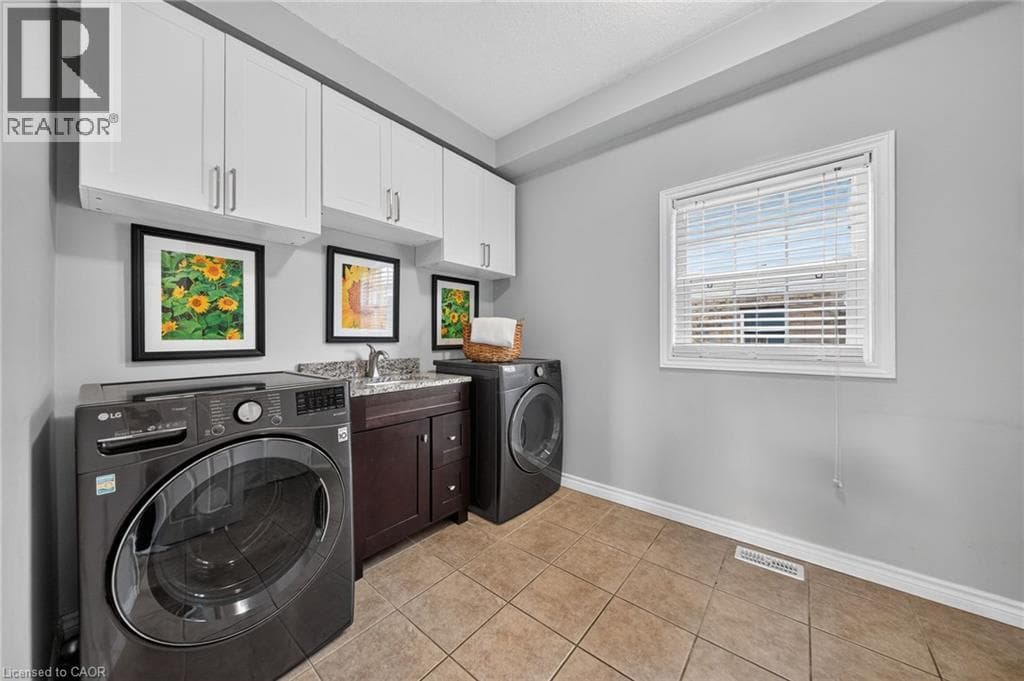 Detached for sale at 60 WAGLER Avenue, Baden, Wilmot, Ontario, photo 12