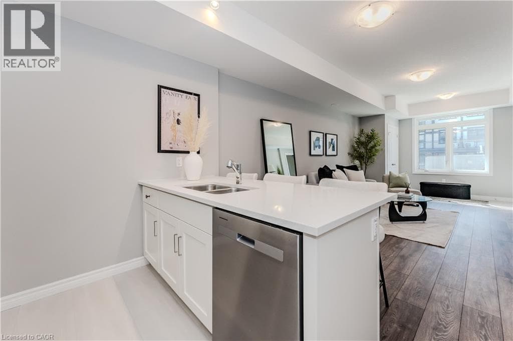 Townhouse for sale at 53 ALLEGRO Common Unit# 7, Silverheights, Cambridge, Ontario, photo 10