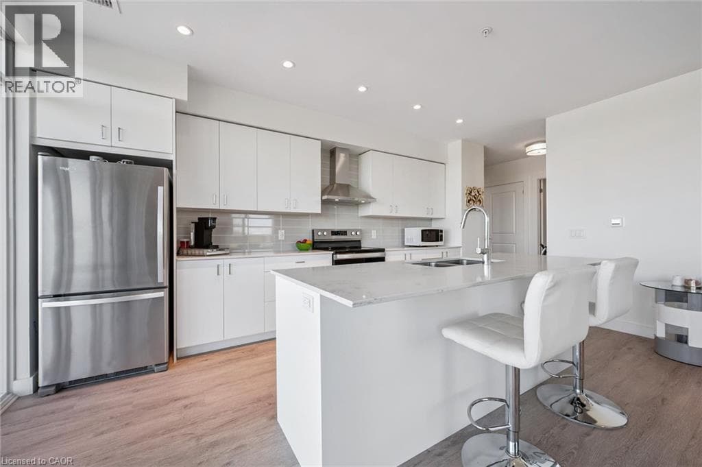 Apartment for sale at 15 GLEBE Street Unit# 902, Downtown Galt, Cambridge, Ontario, photo 7