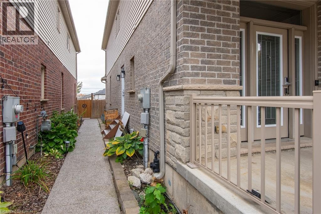 Detached for sale at 299 MOORLANDS Crescent, Doon South, Kitchener, Ontario, photo 9