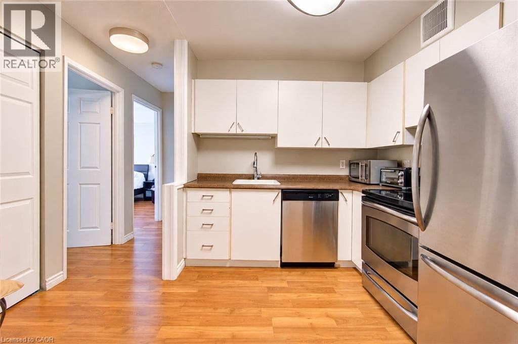 Apartment for sale at 15 HOFSTETTER Avenue Unit# 306, Chicopee, Kitchener, Ontario, photo 8