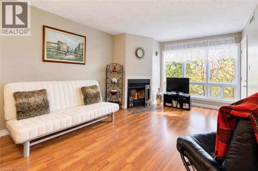 Apartment for sale at 15 HOFSTETTER Avenue Unit# 306, Chicopee, Kitchener, Ontario, photo 5