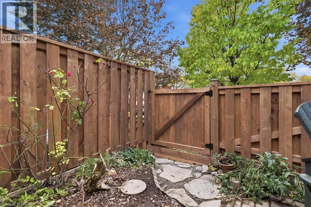 Townhouse for sale at 525 BEECHWOOD Drive Unit# 31, Northdale, Waterloo, Ontario, photo 36