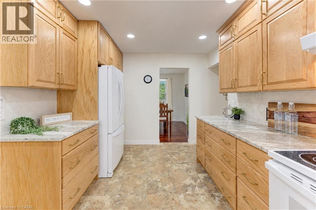 Detached for sale at 422 GRANGEWOOD Drive, University Downs, Waterloo, Ontario, photo 11