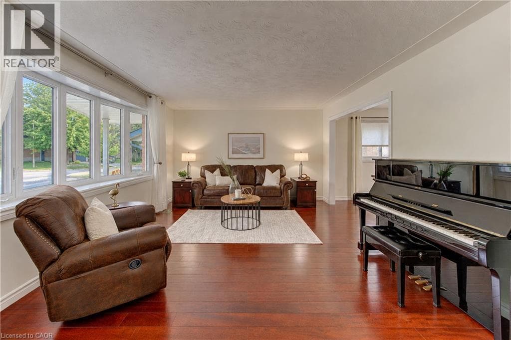 Detached for sale at 422 GRANGEWOOD Drive, University Downs, Waterloo, Ontario, photo 6