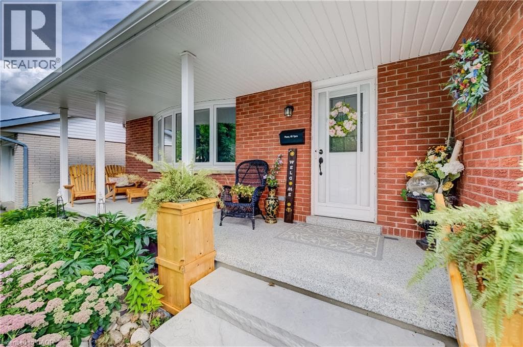 Detached for sale at 422 GRANGEWOOD Drive, University Downs, Waterloo, Ontario, photo 3