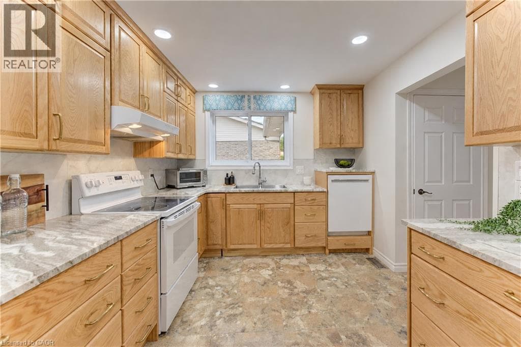 Detached for sale at 422 GRANGEWOOD Drive, University Downs, Waterloo, Ontario, photo 14