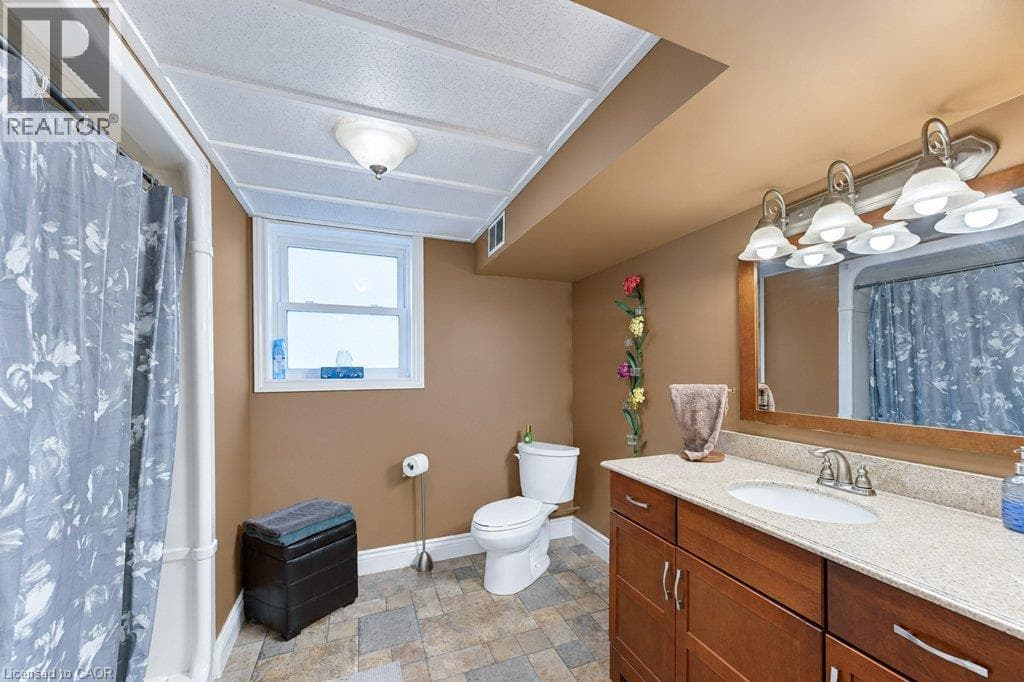 Detached for sale at 34 WAYNE Drive, Stanley Park, Kitchener, Ontario, photo 25