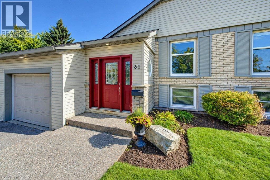 Detached for sale at 34 WAYNE Drive, Stanley Park, Kitchener, Ontario, photo 3