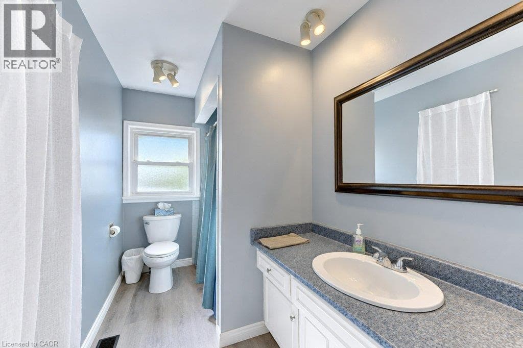 Detached for sale at 34 WAYNE Drive, Stanley Park, Kitchener, Ontario, photo 18