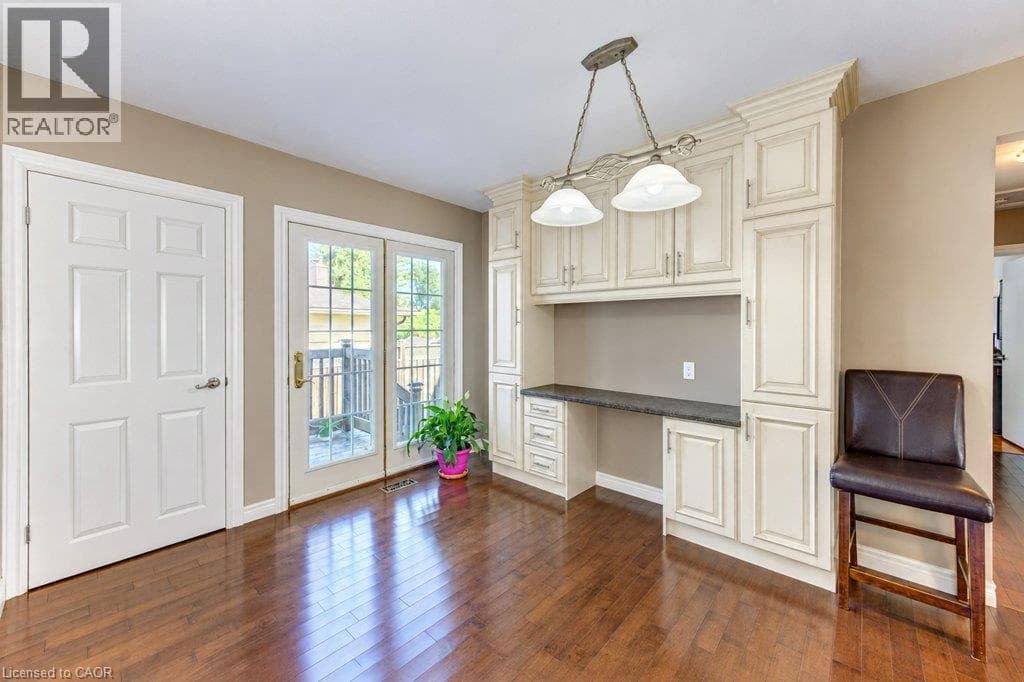 Detached for sale at 34 WAYNE Drive, Stanley Park, Kitchener, Ontario, photo 12